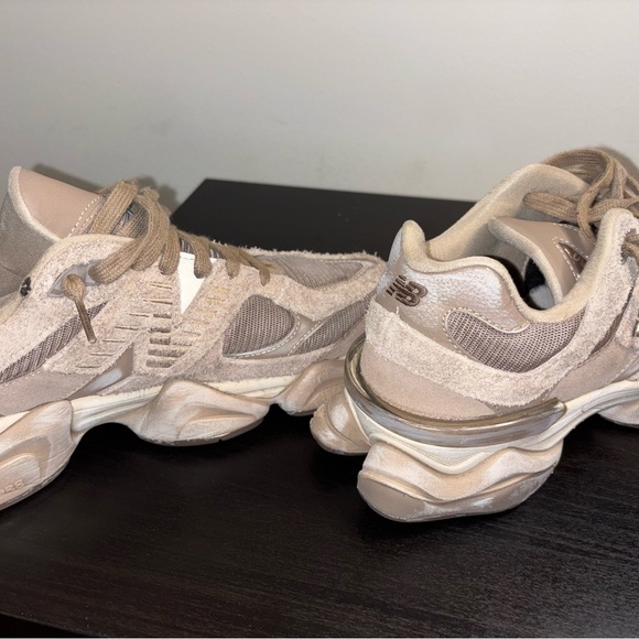 New Balance 9060 mushroom Timberwolf - Picture 2 of 6